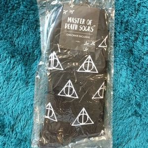 ⭐ OWLCRATE EXCLUSIVE BOOKISH HARRY POTTER SOCKS ⭐